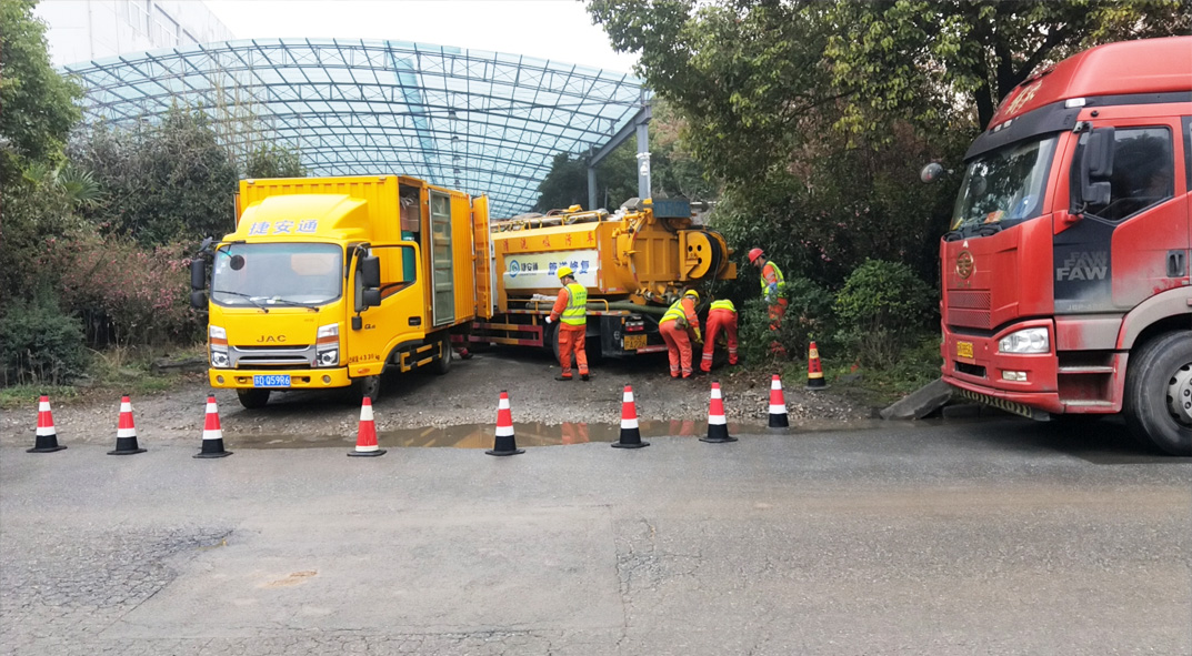熊口管理区成区雨污水管网“四位一体”检测疏通项目